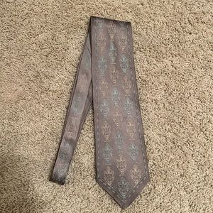 Bello Uomo Italian handmade silk taupe trophy tie